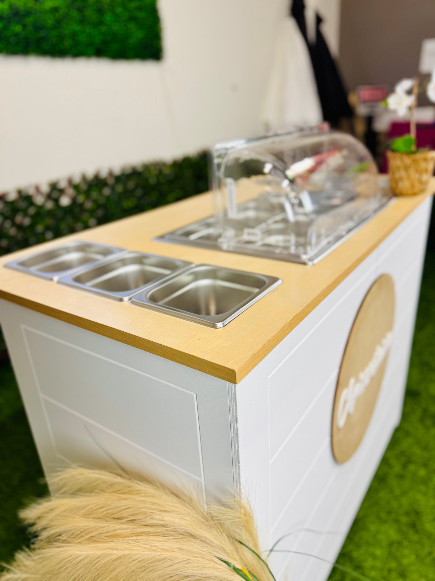 Ematik Foldable 4ft Charcuterie Catering Shiplap Table Collapsible Mobile Snack Bar Wooden Display-White