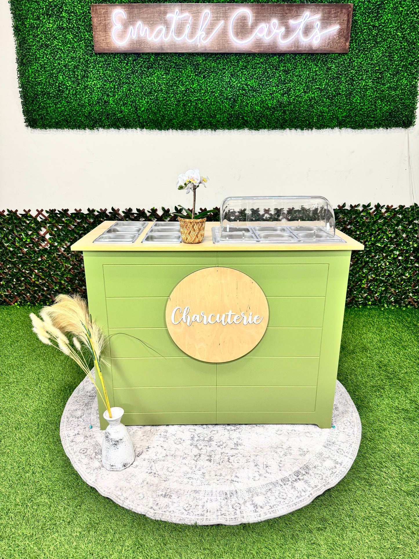 Ematik Foldable 4ft Charcuterie Catering Shiplap Table Collapsible Cart Mobile Snack Bar Wooden Display-Olive Green