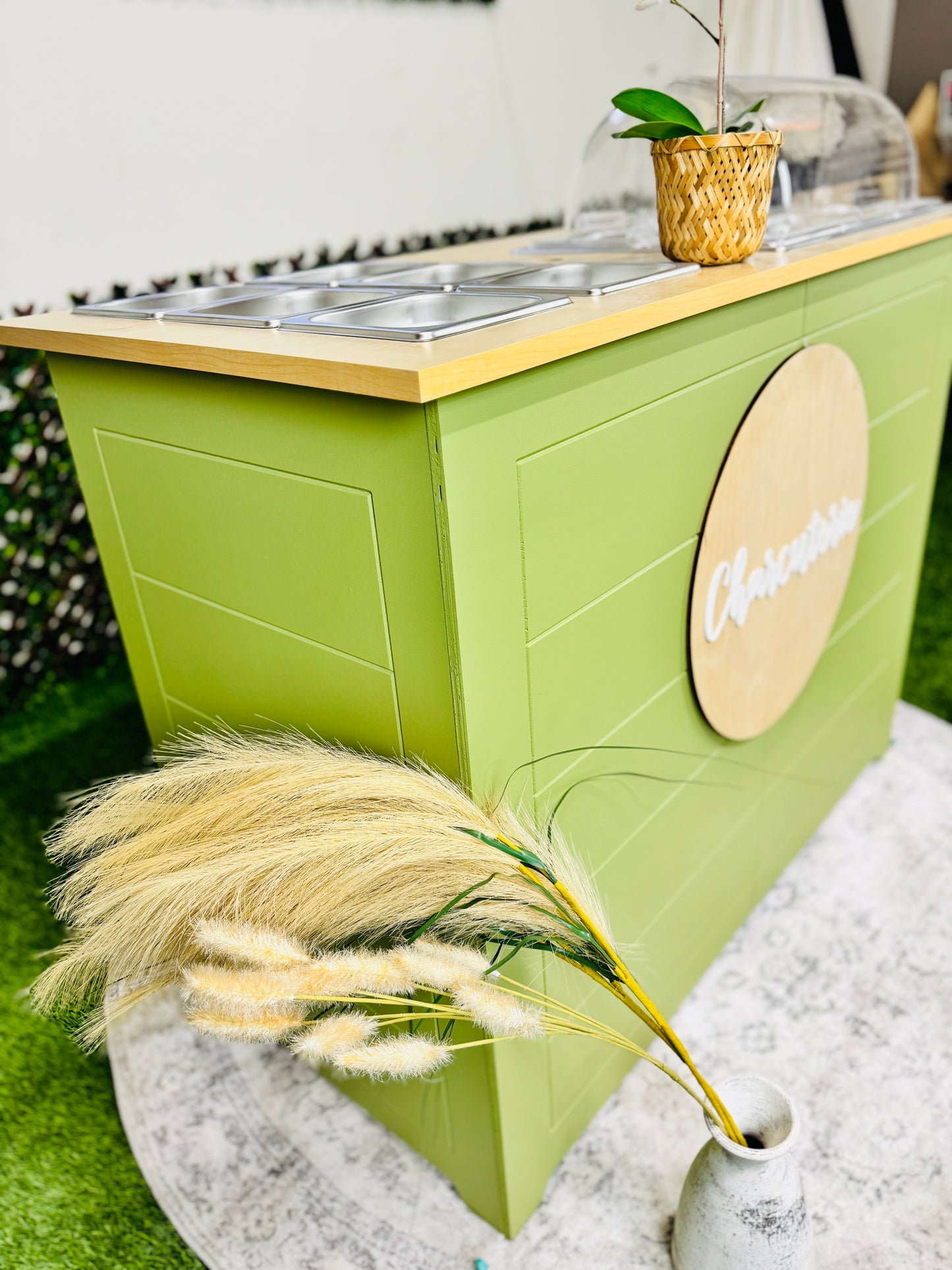 Ematik Foldable 4ft Charcuterie Catering Shiplap Table Collapsible Cart Mobile Snack Bar Wooden Display-Olive Green