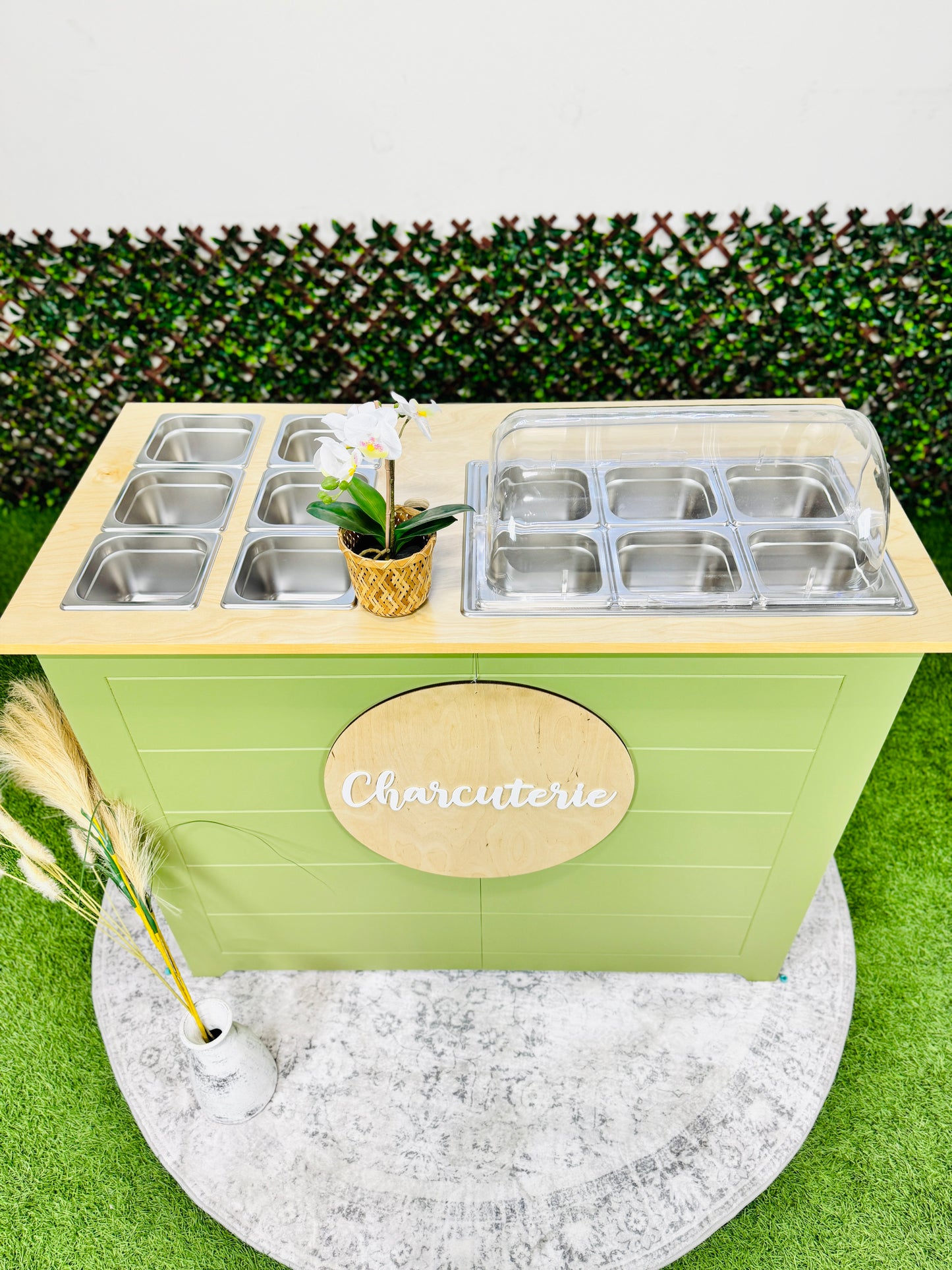 Ematik Foldable 4ft Charcuterie Catering Shiplap Table Collapsible Cart Mobile Snack Bar Wooden Display-Olive Green