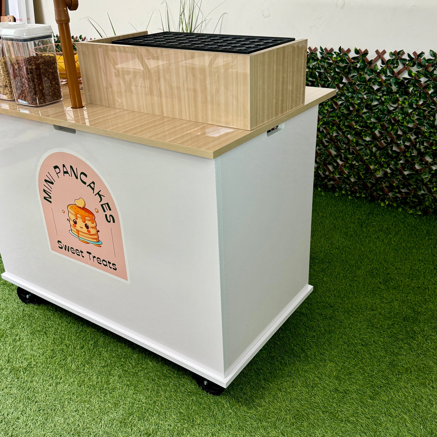 THE UNITE- MINI PANCAKE CART