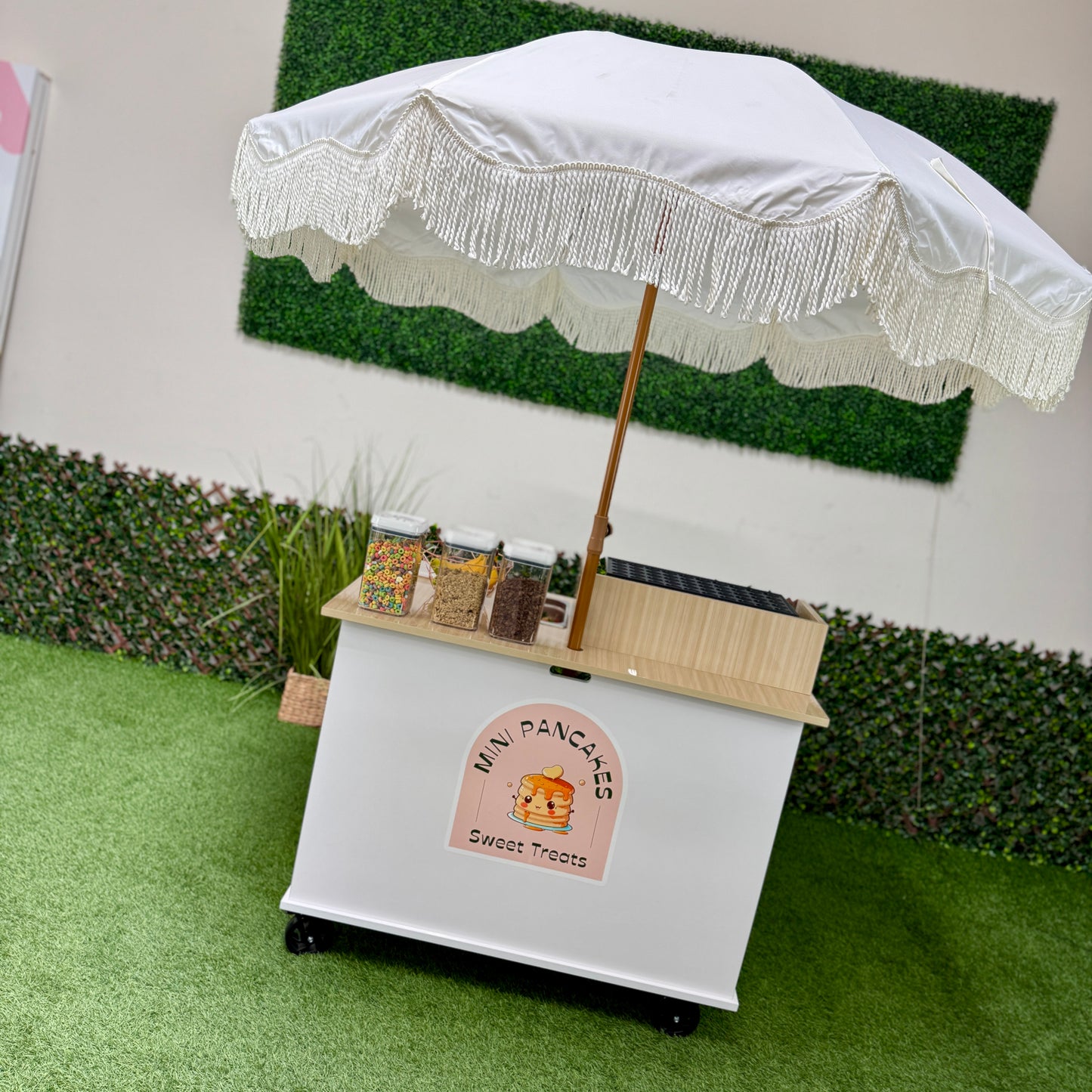 THE UNITE- MINI PANCAKE CART