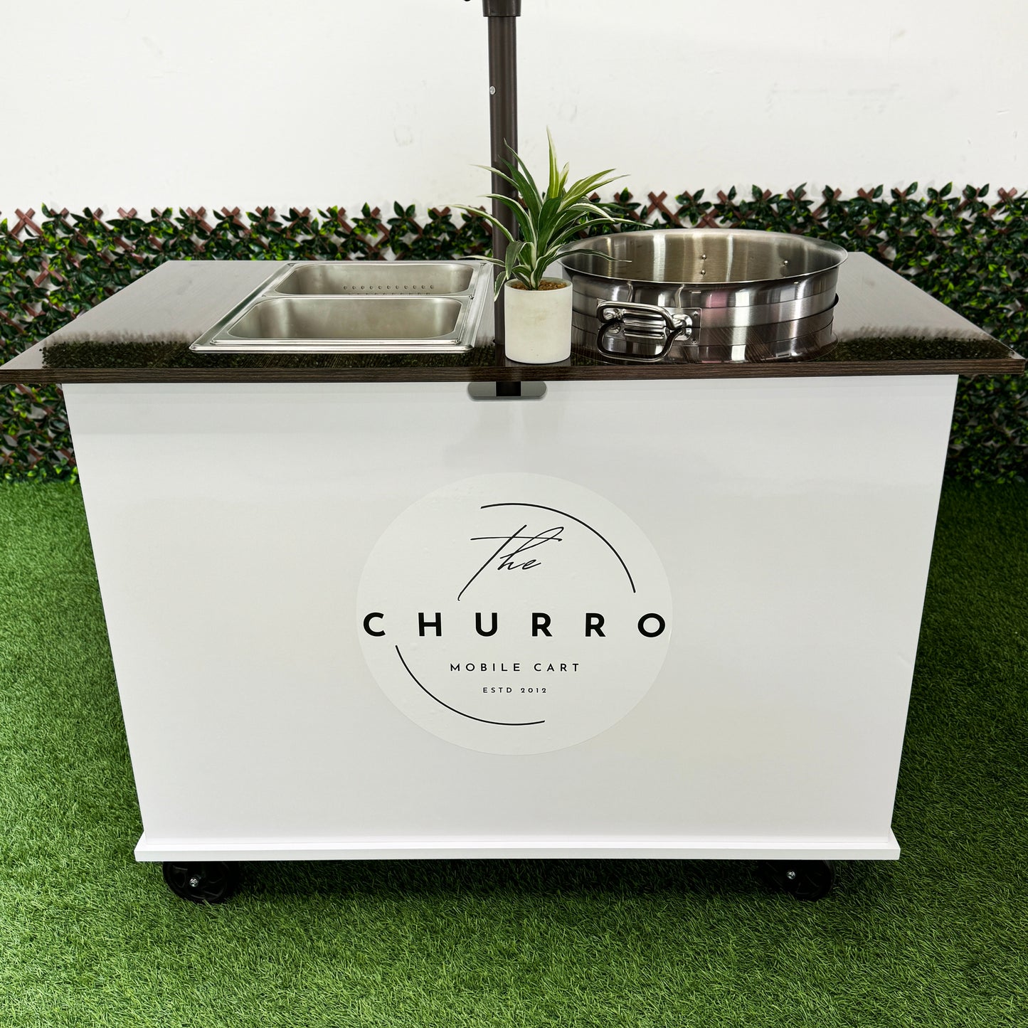 THE UNITE- CHURRO CART
