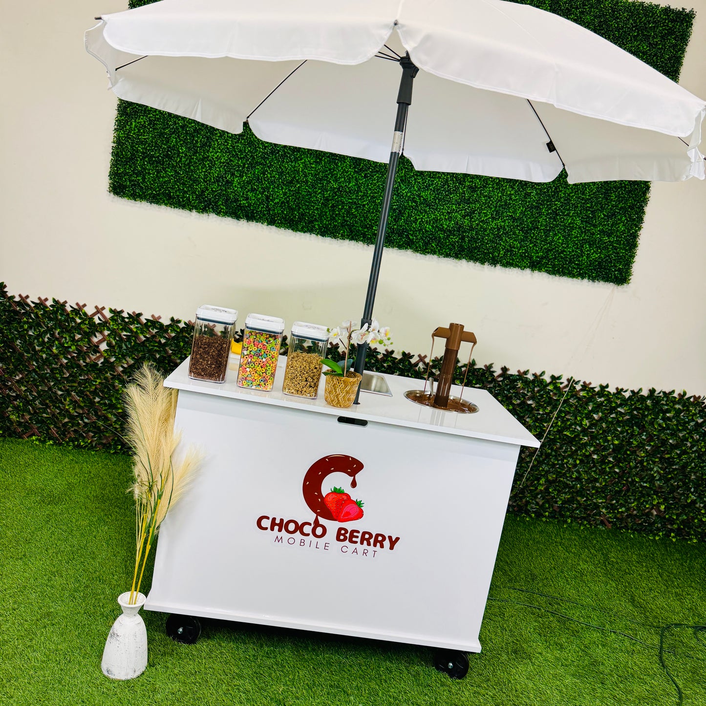 THE UNITE-CHOCO BERRY CART